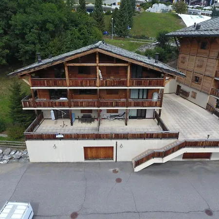 玛里小屋a20公寓 *